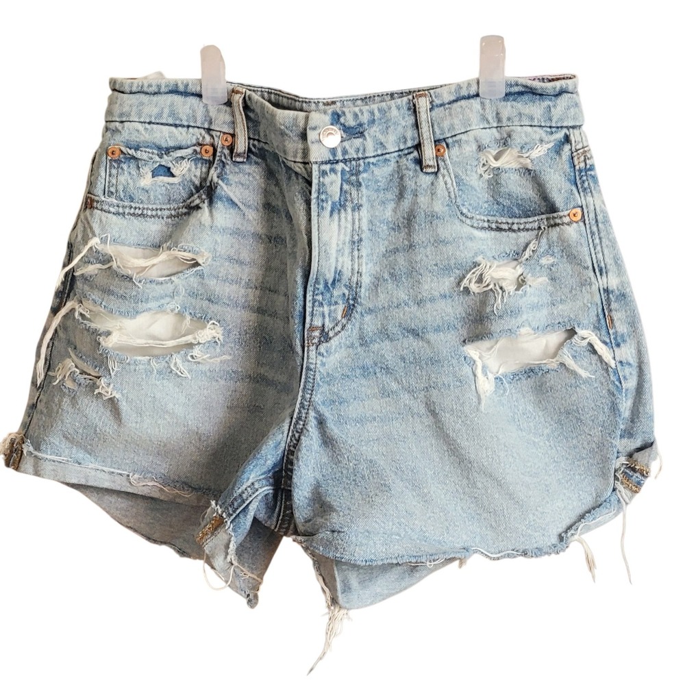American Eagle Curvy Relaxed Short Distressed Light Wash Denim Womens Size 12
